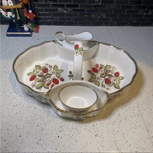 3pc. St. George Fine Bone China Strawberry Basket with creamer/sugar pot England